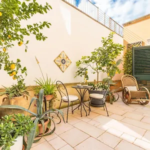 Bed & Breakfast Dimora Le Tre Muse
